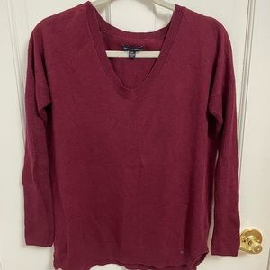 American Eagle sweater